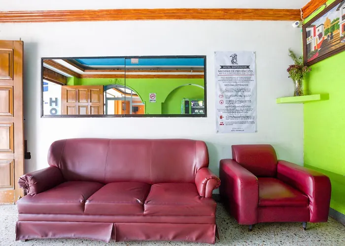 Oyo Hotel Emperador, Oaxaca